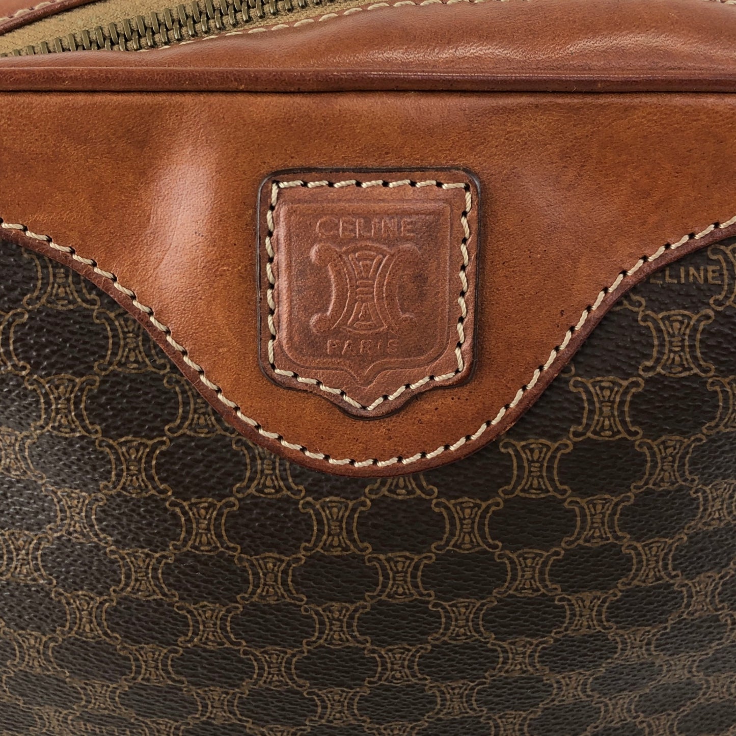 CELINE Macadam Blason Shoulder bag Brown Vintage y5kjmd