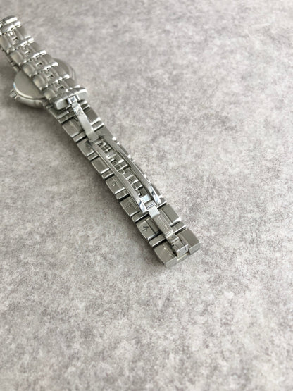 Yves Saint Laurent Logo Quartz Watch Silver×Black 9616-H18636 Vintage gzdk85