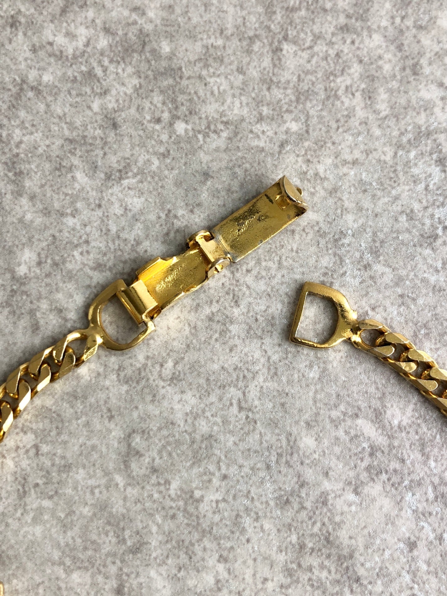 CELINE Horse Carriage Bracelet Gold Vintage pk7i2d