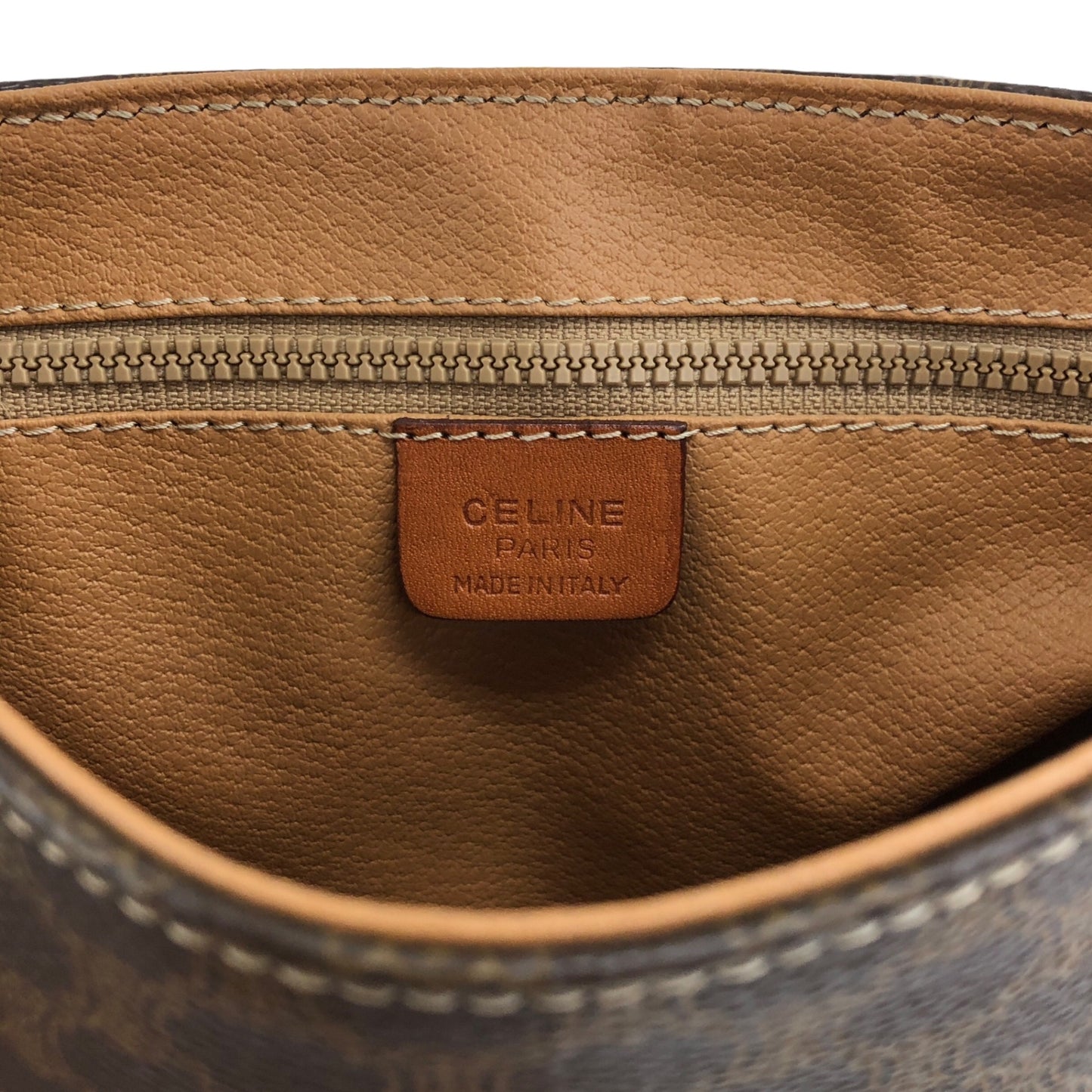 CELINE Macadam Blason Round Shoulder bag Brown Vintage afajii