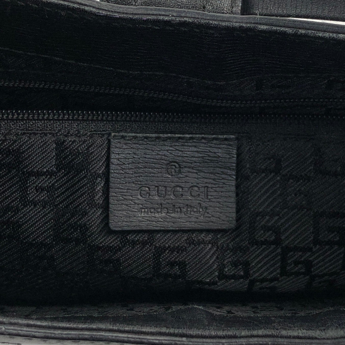GUCCI G Motif Shoulder bag Black Vintage 3z62yh
