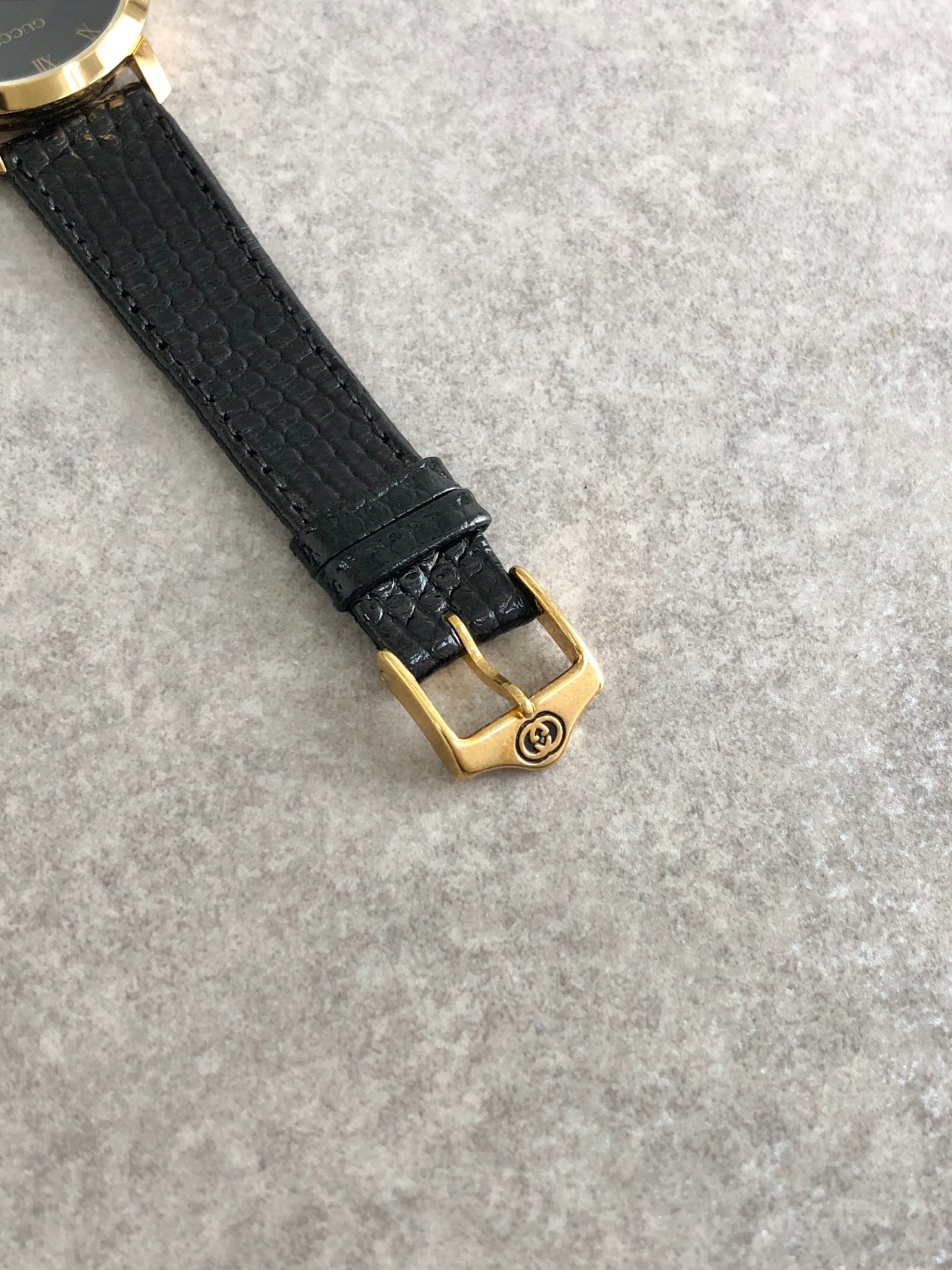GUCCI Logo Quartz Watch Black Vintage yck25p
