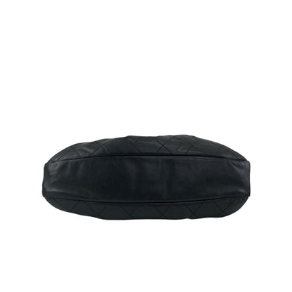 CHANEL Matelasse Logo Shoulder bag Black Vintage mwt523