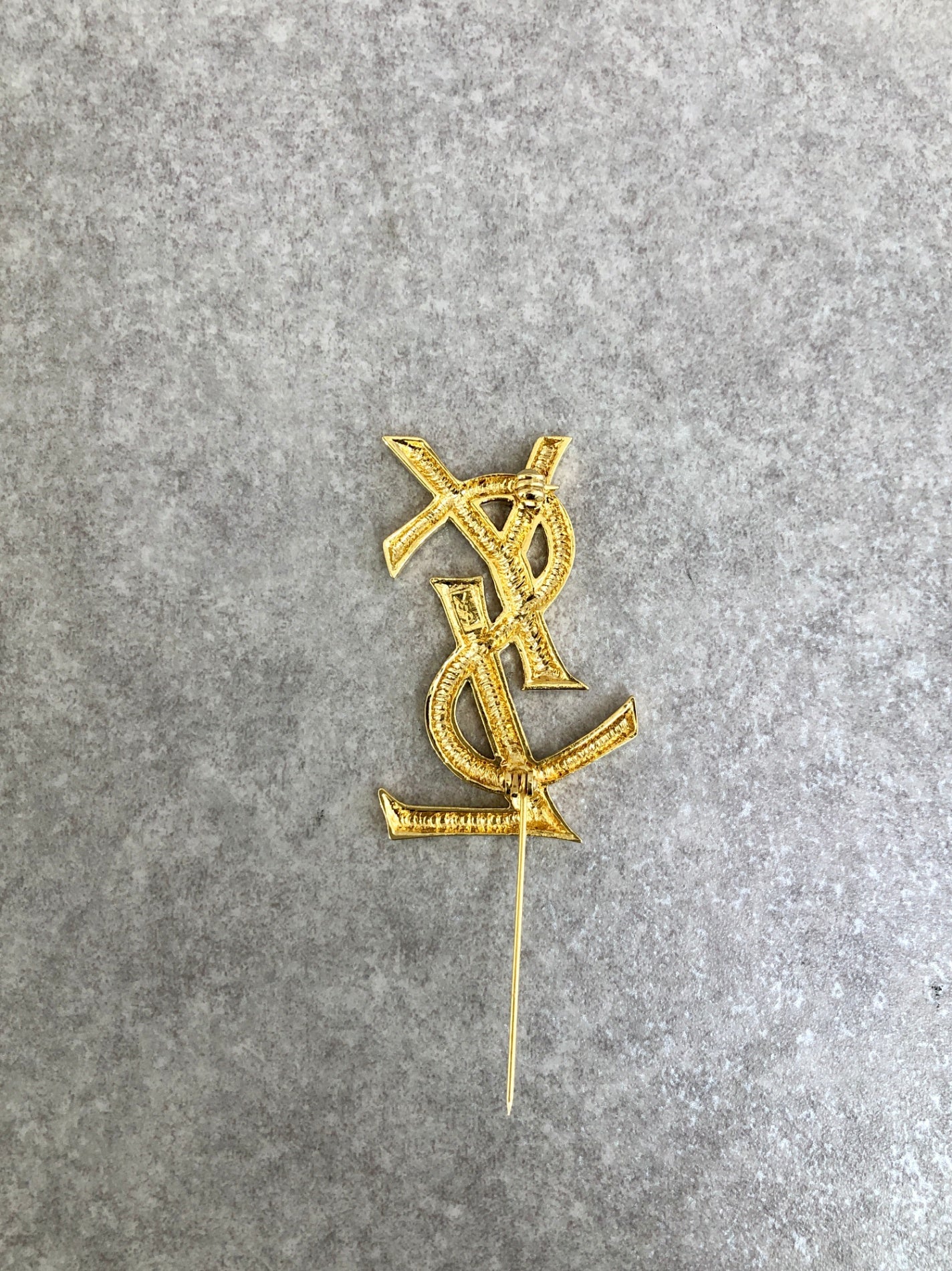 Yves Saint Laurent YSL   Brooch Gold Vintage  YSL 472ap8