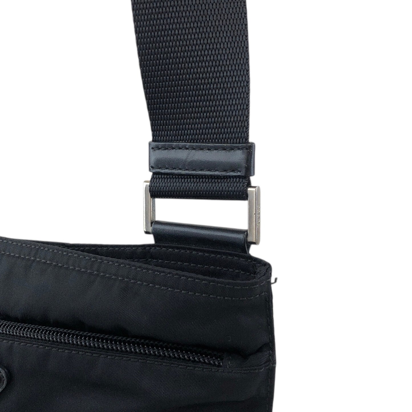 PRADA Tessuto Triangle Logo Shoulder bag Black Vintage ifhbwp