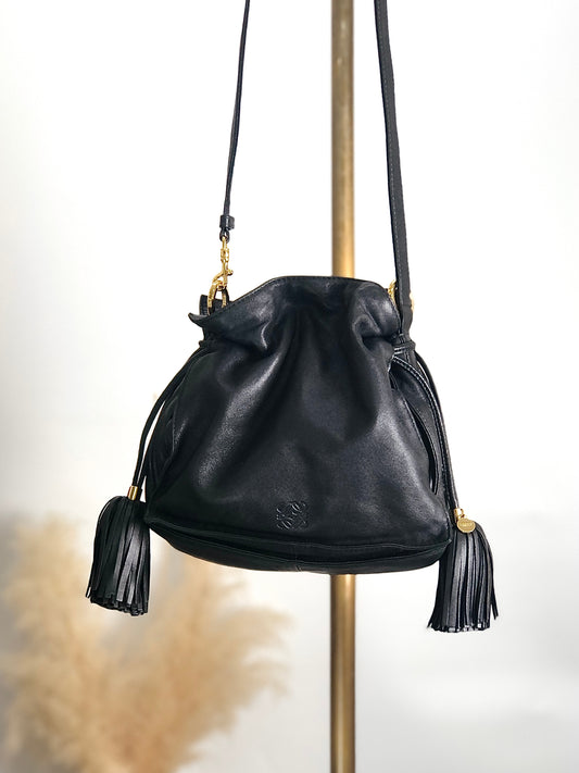 LOEWE Anagram Flamenco Tassel Drawstring Shoulder bag Black Vintage w87ktv