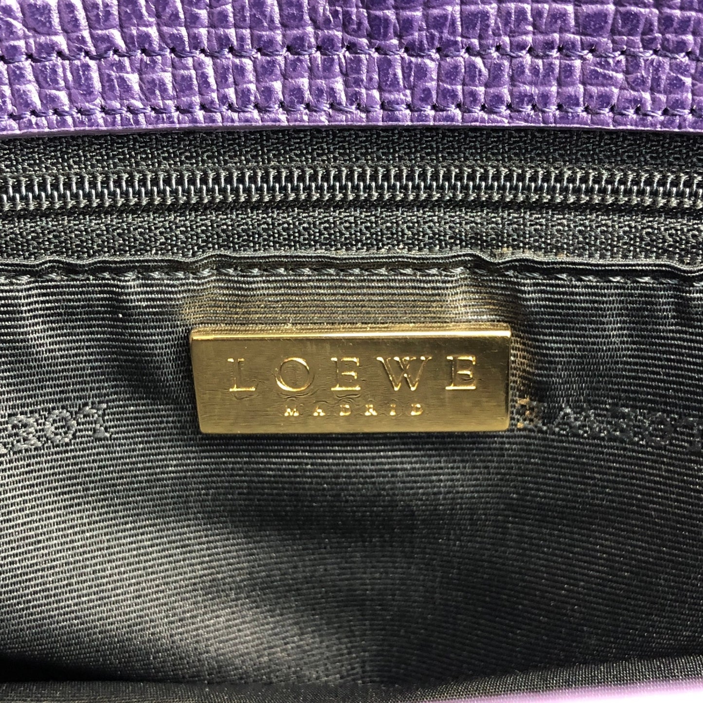 LOEWE Logo Embossed Handbag Purple Vintage rxpumj