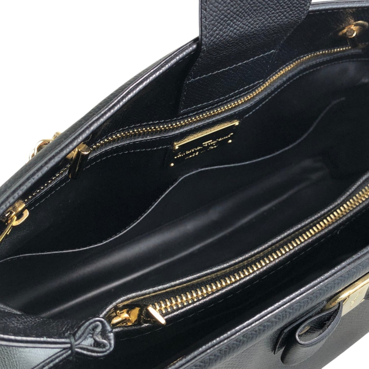 Salvatore Ferragamo Vala Chain Shoulder bag Handbag Black Vintage 3bmif6
