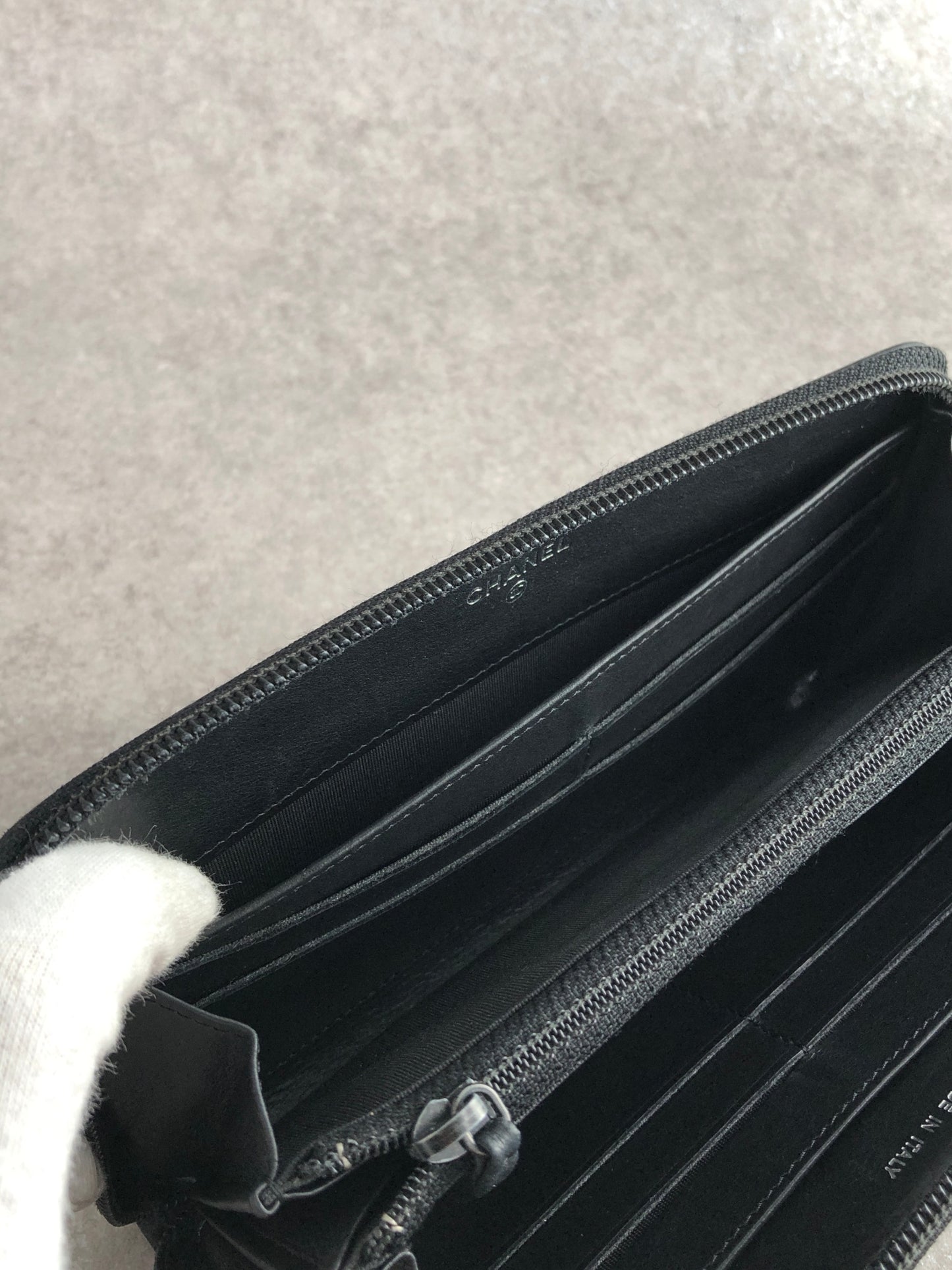 CHANEL Coco Mark Long Wallet Black Vintage 7y7jzs