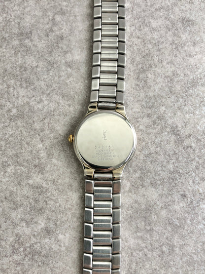 Yves Saint Laurent YSL Logo Quartz Watch Silver 4620-E66661Y Vintage pw6bed