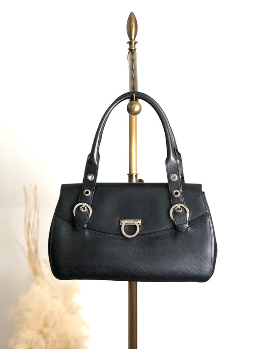 Salvatore Ferragamo Gancini Handbag Black Vintage 7wdsnj