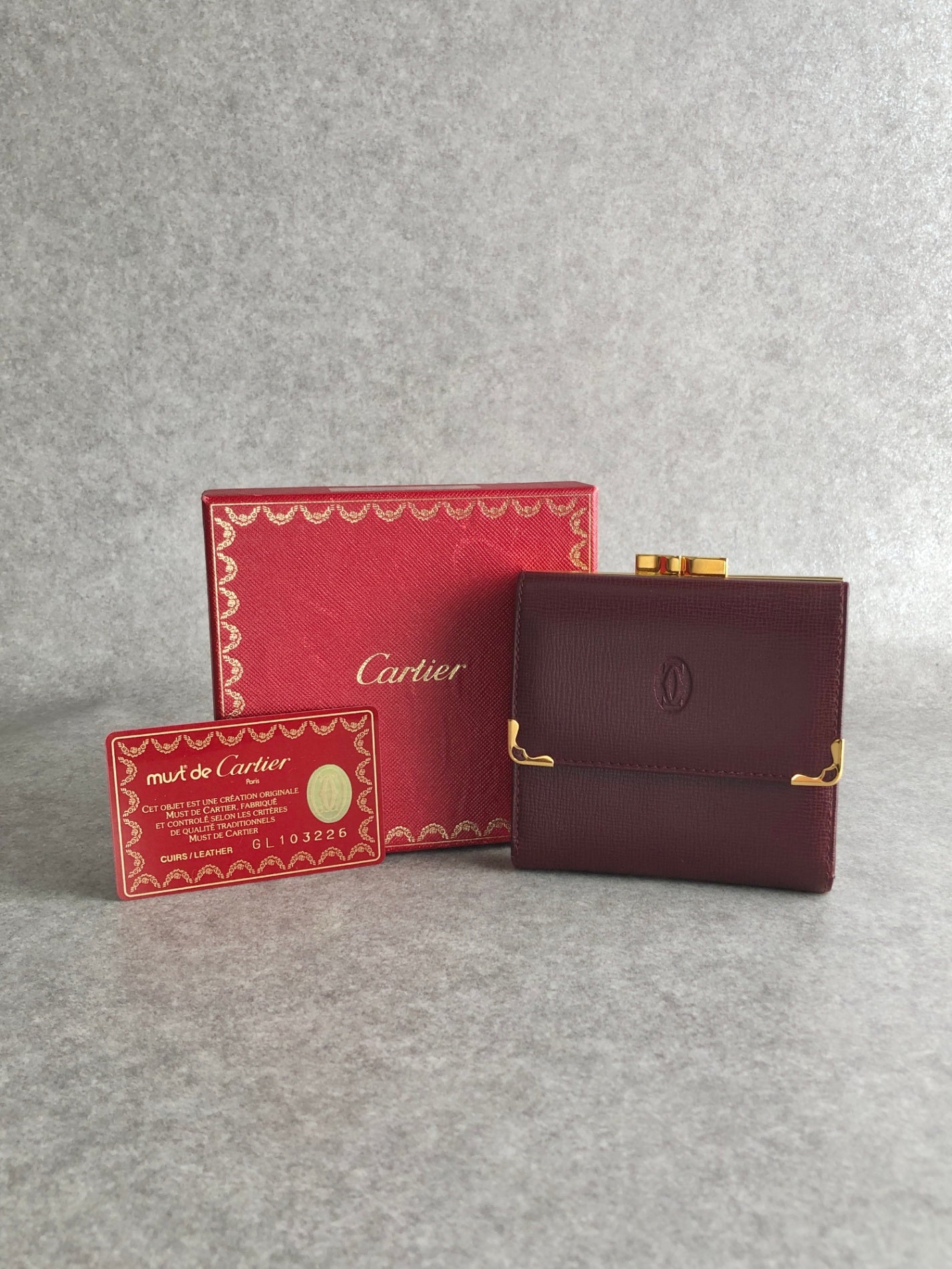 Cartier Logo Embossed Metal Clasp Trifold Wallet Bordeaux Vintage aimae8