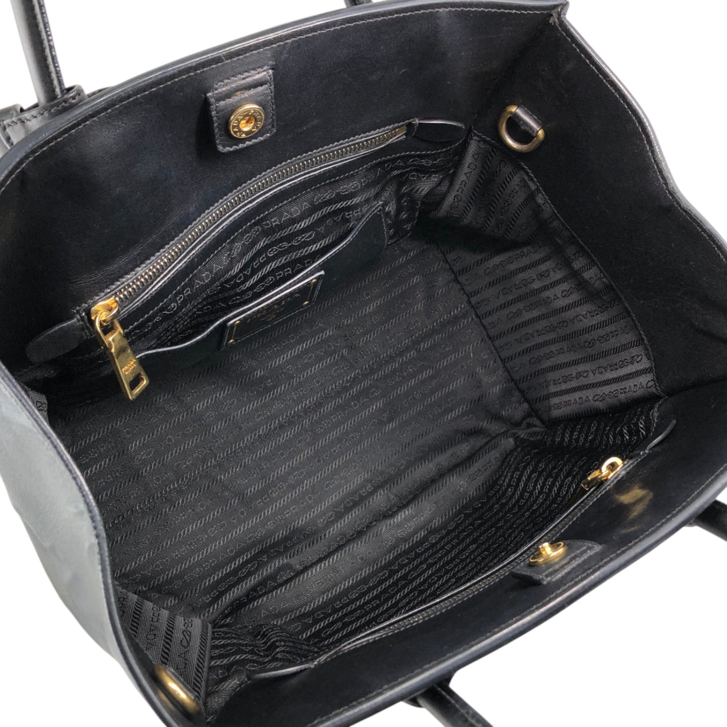 PRADA Triangle Logo Two-way Handbag Shoulder bag Black Vintage d2mxxu
