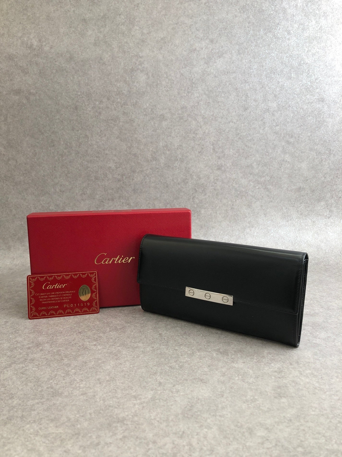 Cartier Long Wallet Black Vintage kps73w