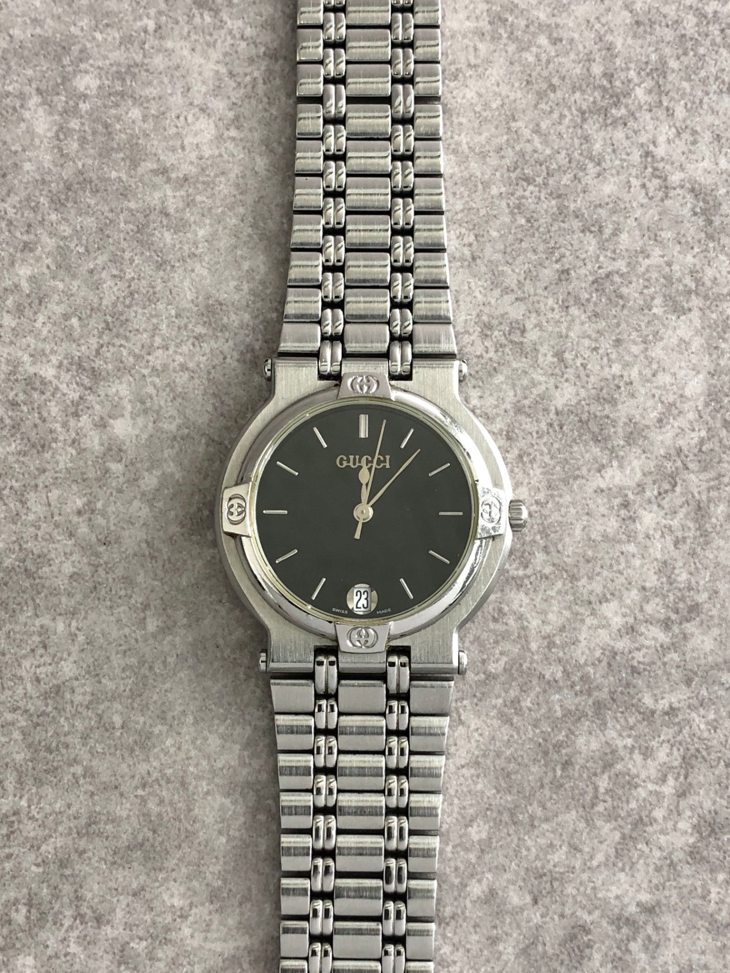 GUCCI Logo Watch Silver 9100M Vintage yp7h4d