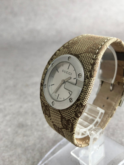 GUCCI GG Canvas Logo Quartz Watch Brown Vintage nehfxw