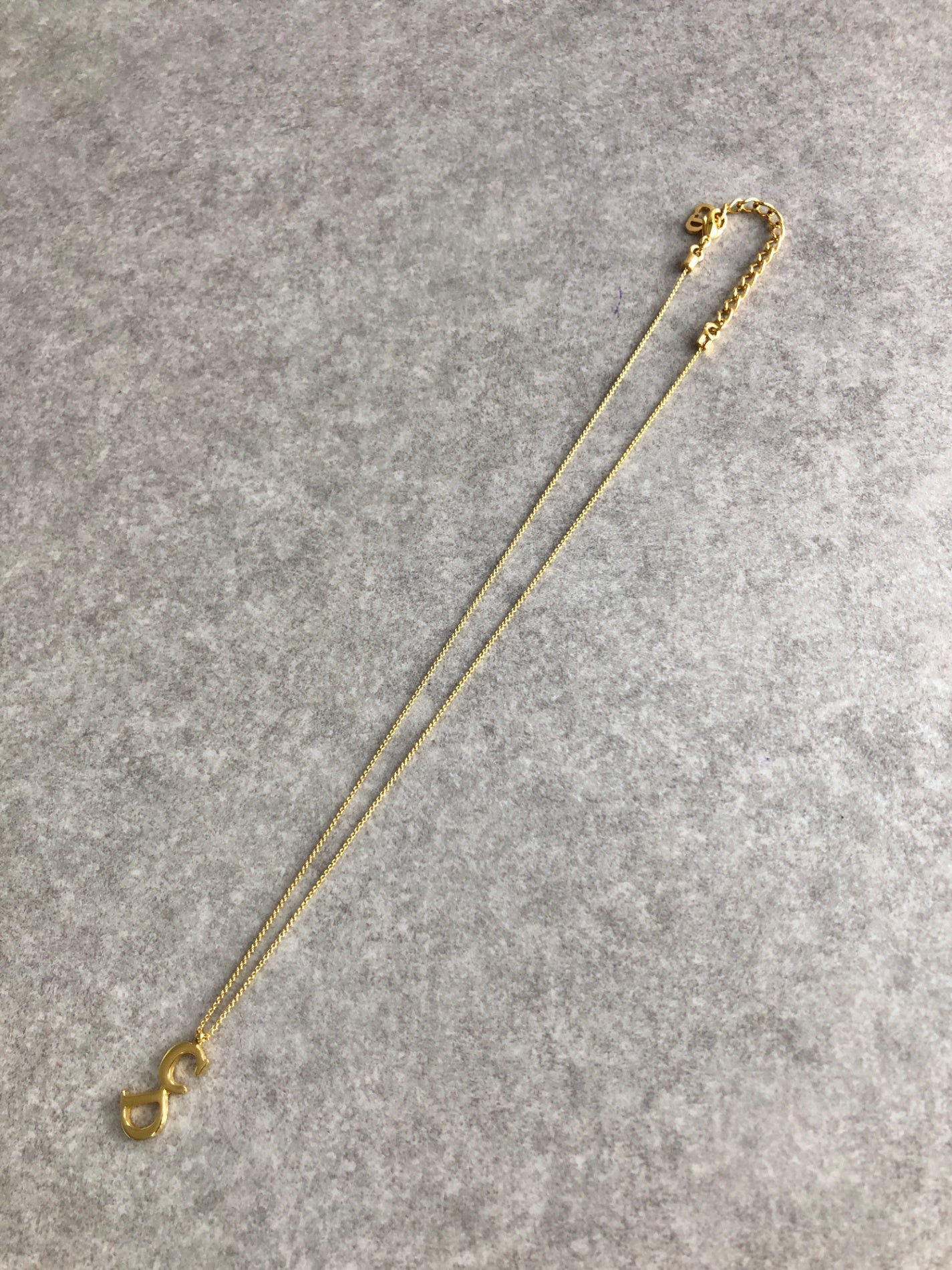 Christian Dior CD Logo Necklace Gold Vintage 8jsr7j