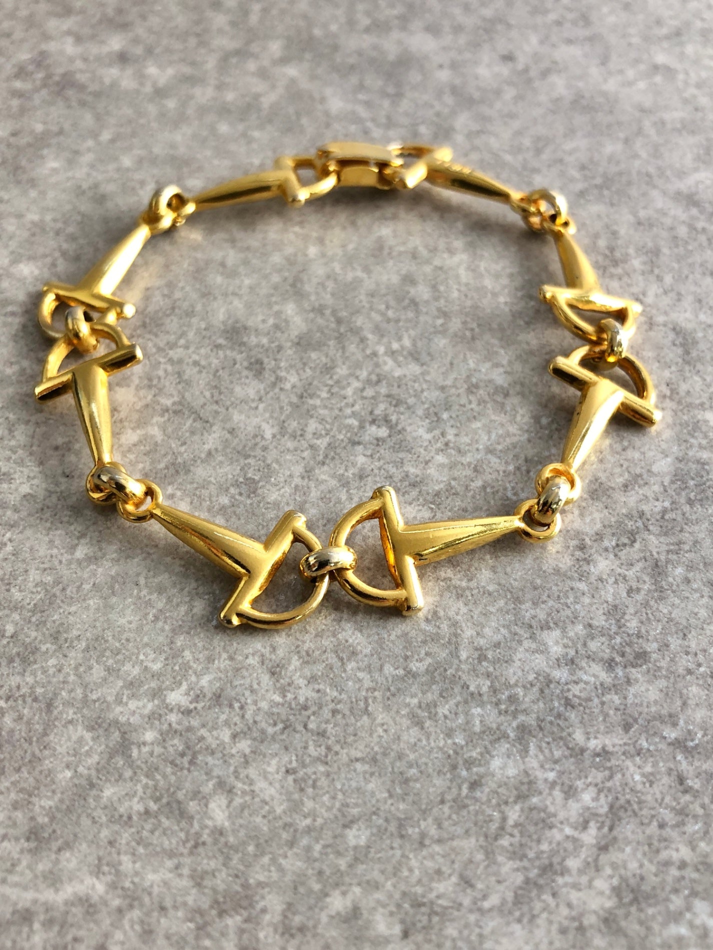 CELINE Horse Bit Bracelet Gold Vintage yx6tea