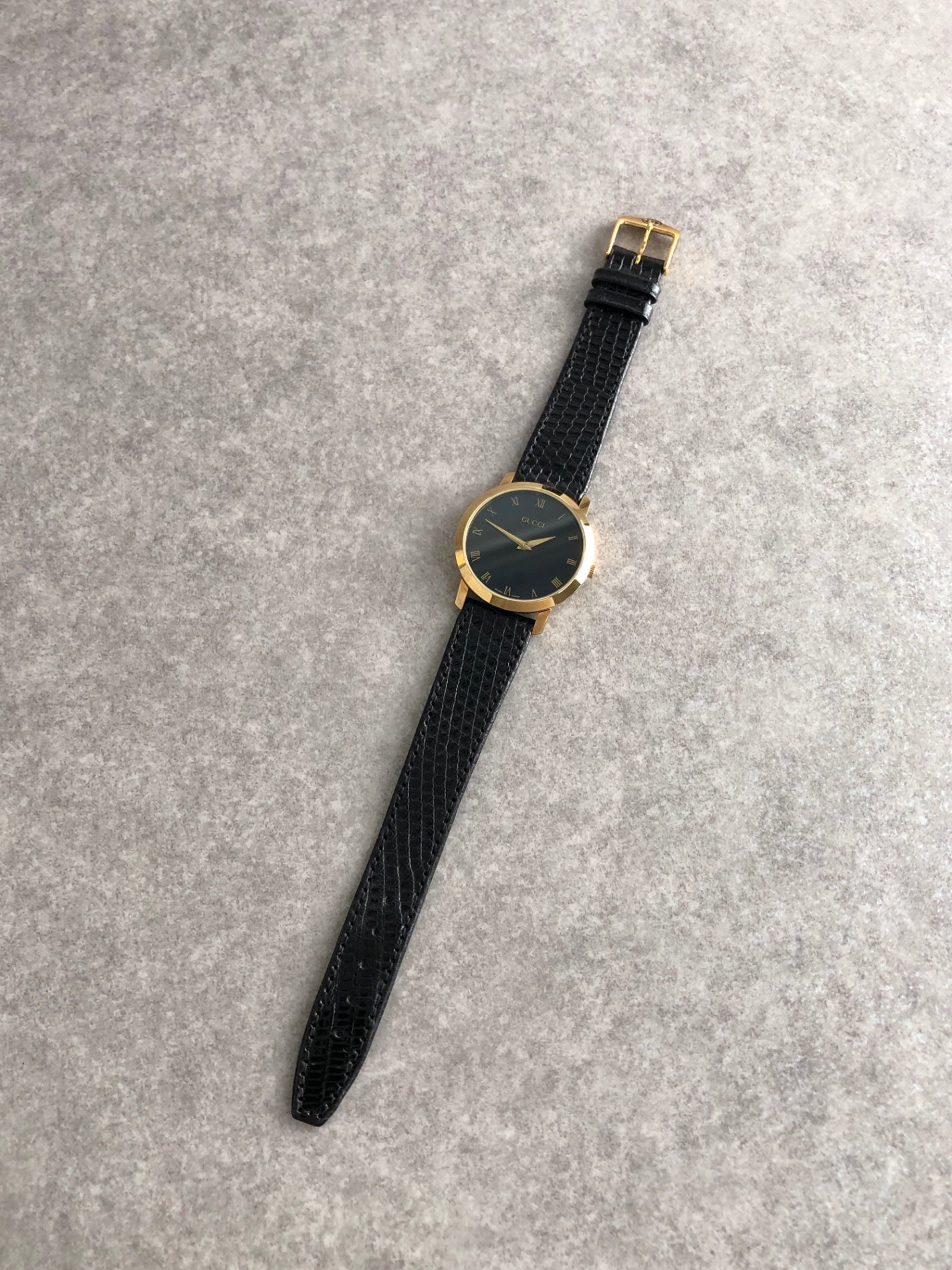 GUCCI Logo Quartz Watch Black Vintage yck25p