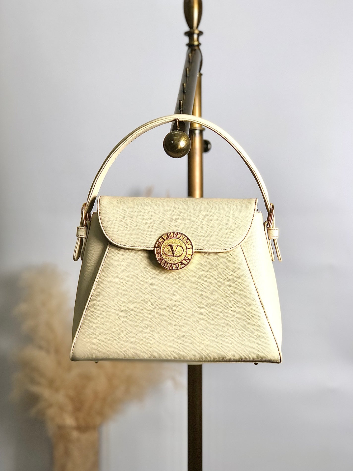 VALENTINO GARAVANI Two-way Handbag Shoulder bag Ivory Vintage t7g327