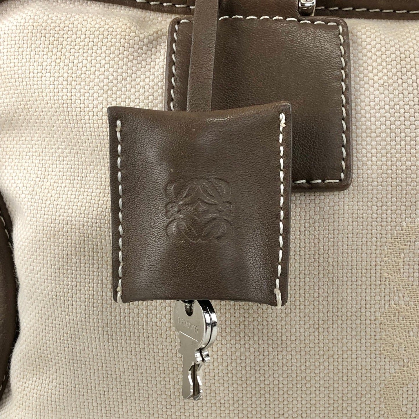 LOEWE Amazona Anagram Handbag Beige Vintage srrkp4