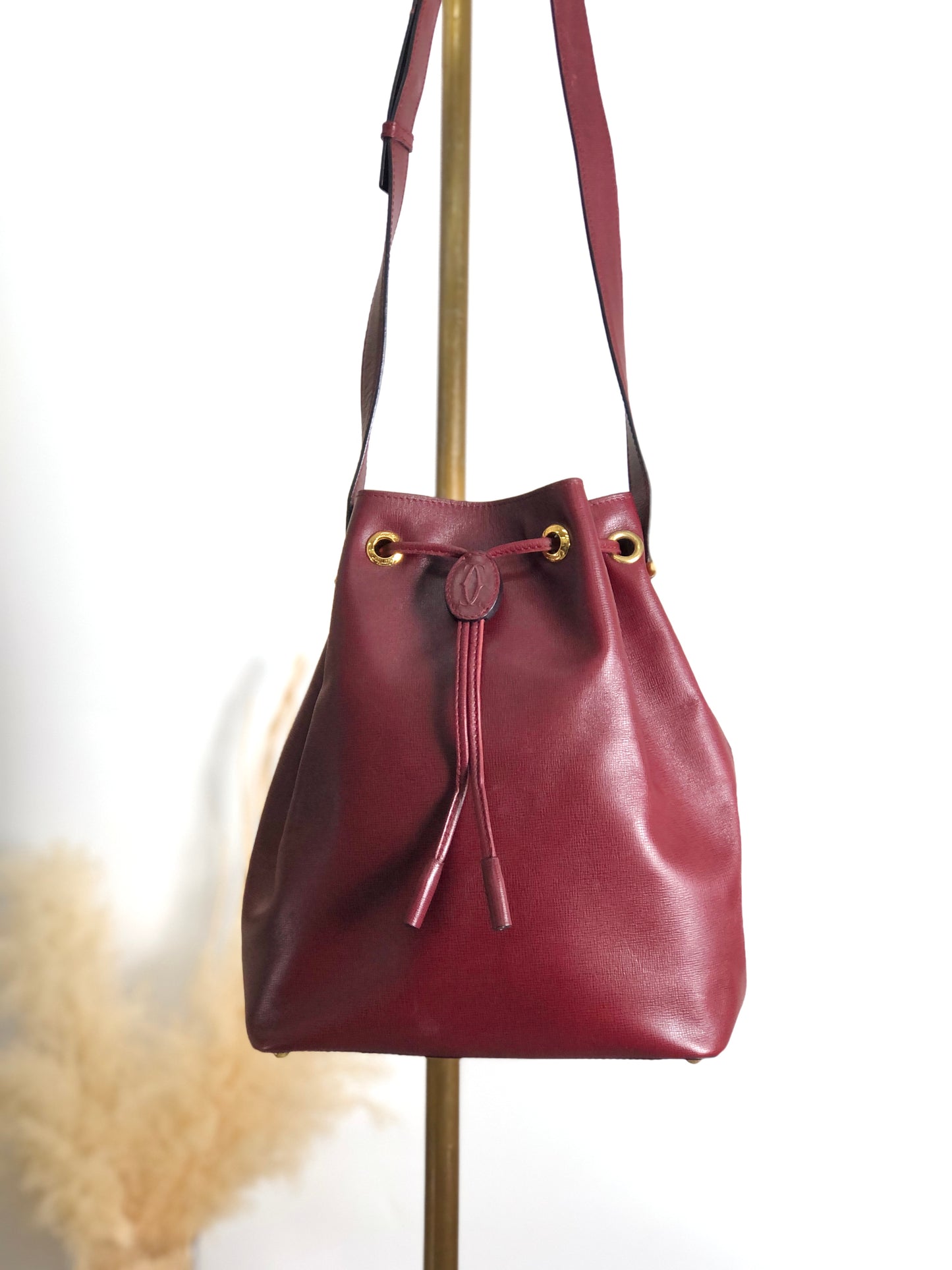 Cartier Logo Drawstring Shoulder bag Bordeaux Vintage nfywjr
