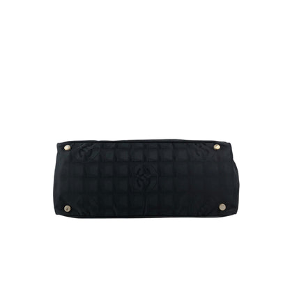 CHANEL New Travel Line Totebag Black Vintage wd2eic