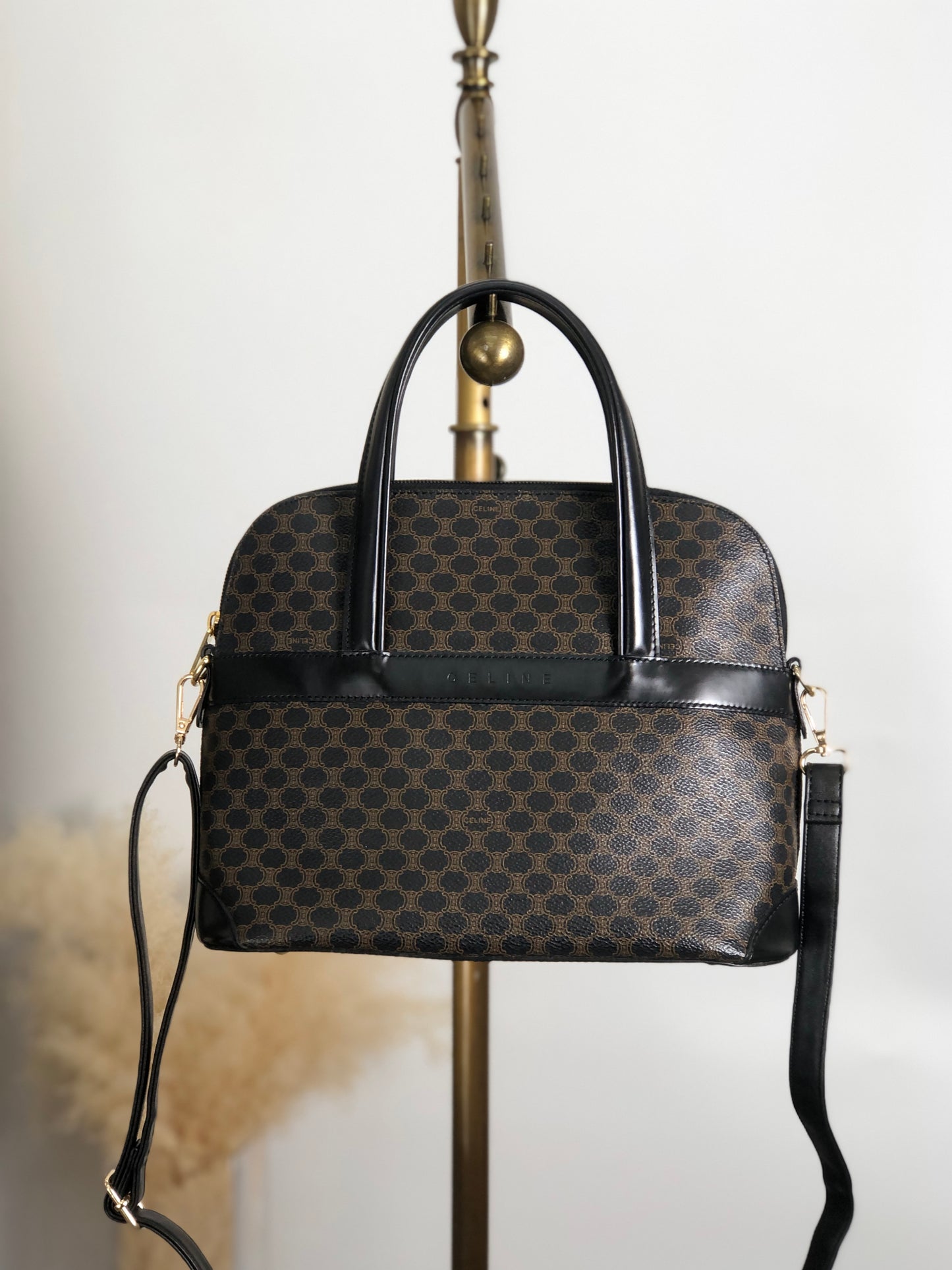 CELINE Macadam Two-way Handbag Shoulder bag Black Vintage ieb3mk