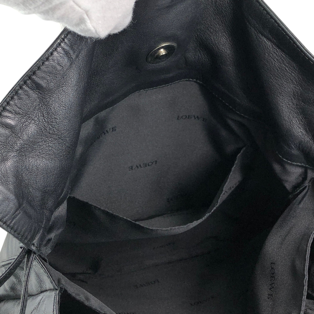 LOEWE Anagram Drawstring Shoulder bag Black Vintage zbxjy7