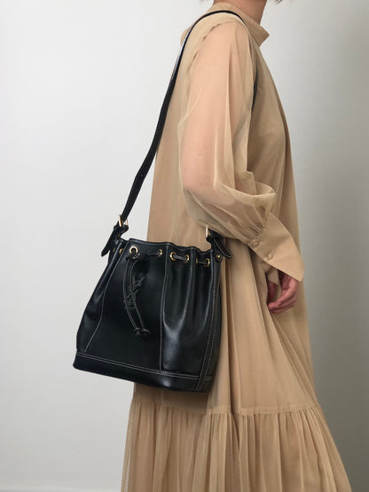 Yves Saint Laurent YSL Logo Stitch Drawstring Shoulder bag Black Vintage 2my7rj