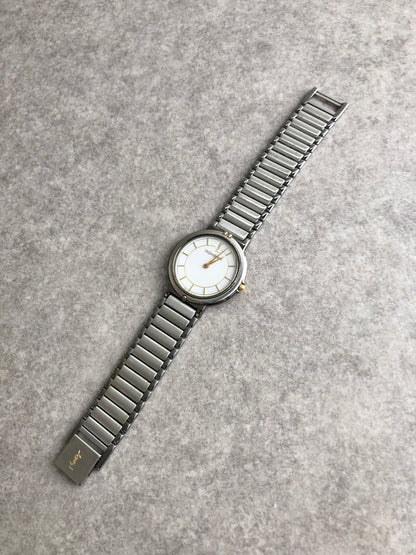 Yves Saint Laurent YSL Logo Quartz Watch Silver 4620-E62275 Vintage h6ftf2