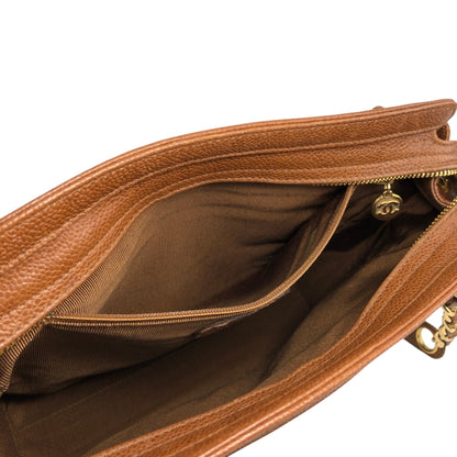 CHANEL Logo Shoulder bag Brown Vintage xufczz