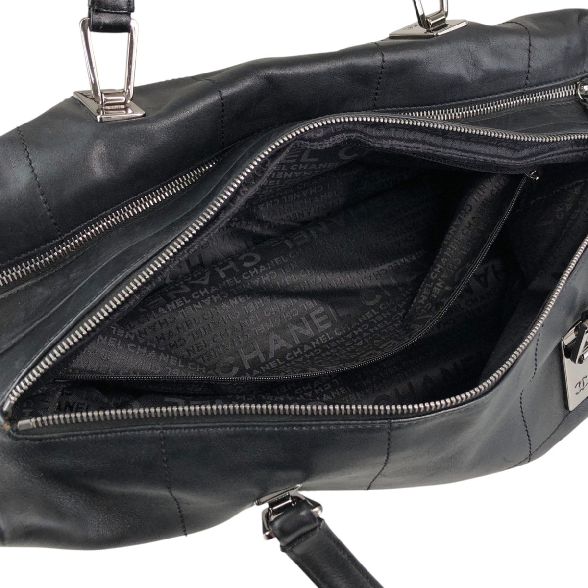 CHANEL Chocolate Bar Handbag Boston bag Black Vintage 6gabx8