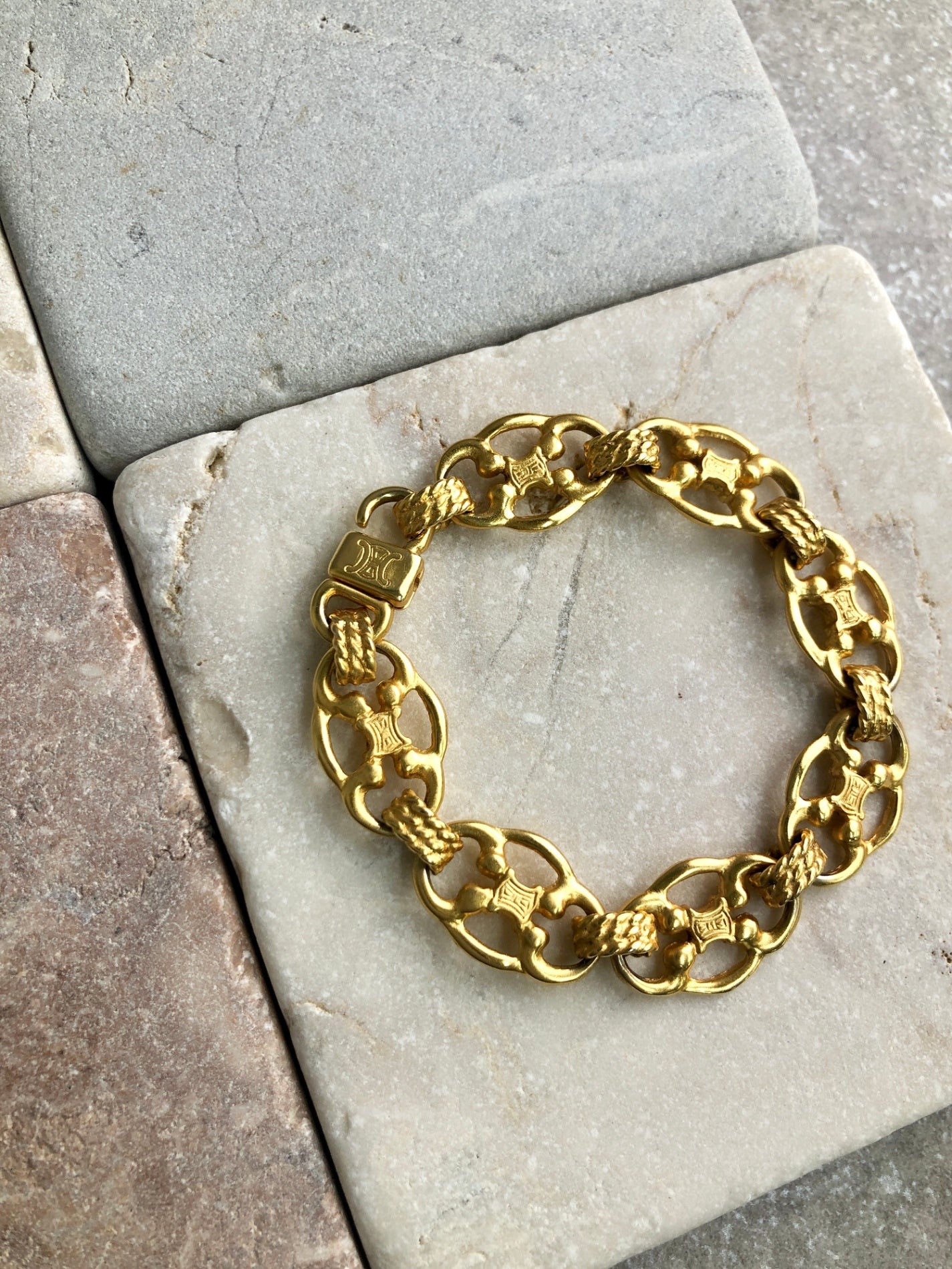 CELINE Blason Bracelet Gold Vintage zp5bm5