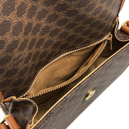 CELINE Macadam Blason Round Shoulder bag Brown Vintage nugdn8