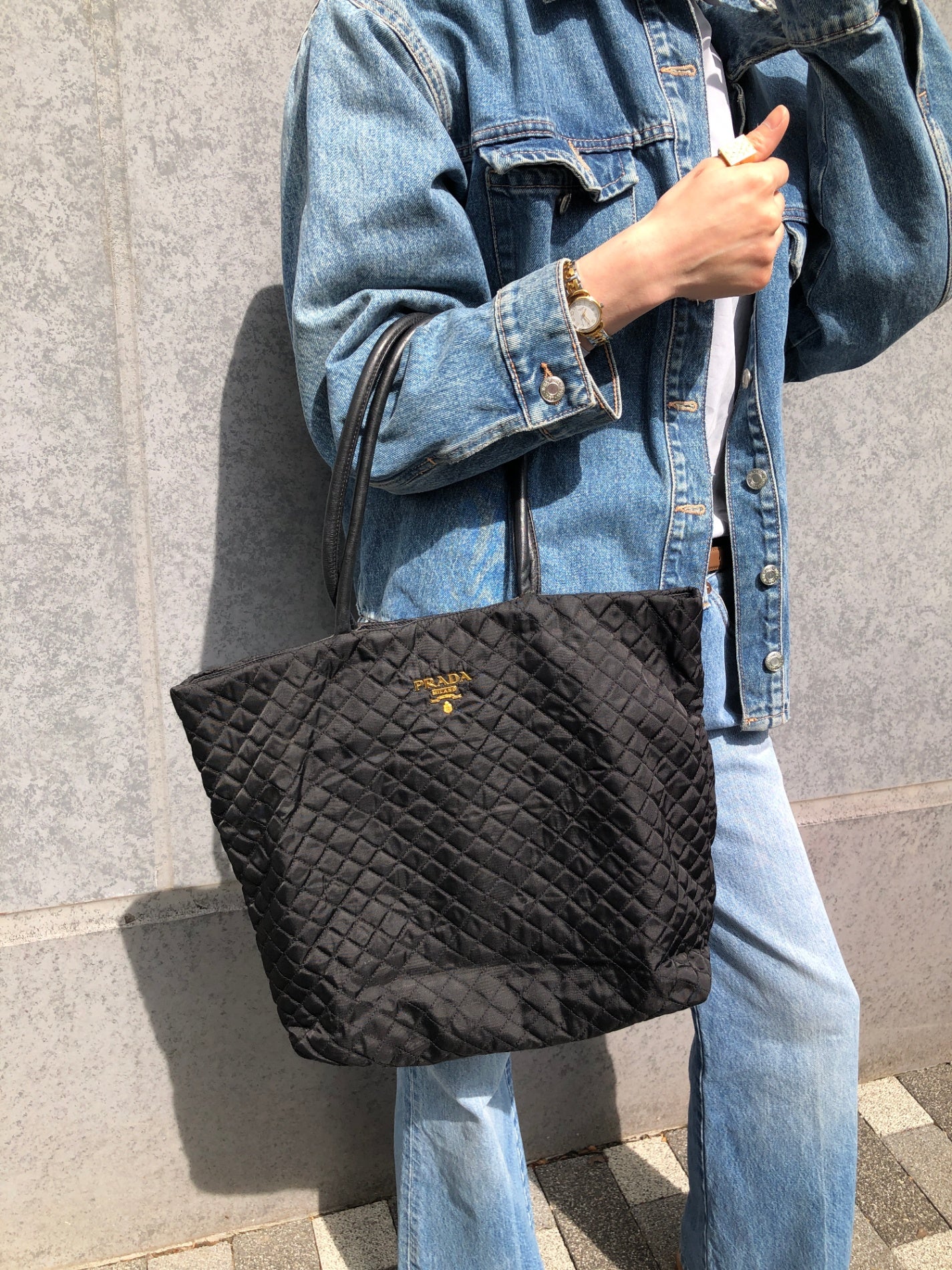PRADA Logo Totebag Black Vintage 58xguc