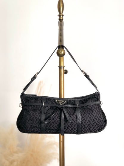 PRADA Tessuto Triangle Logo Shoulder bag Black Vintage 7hmnip