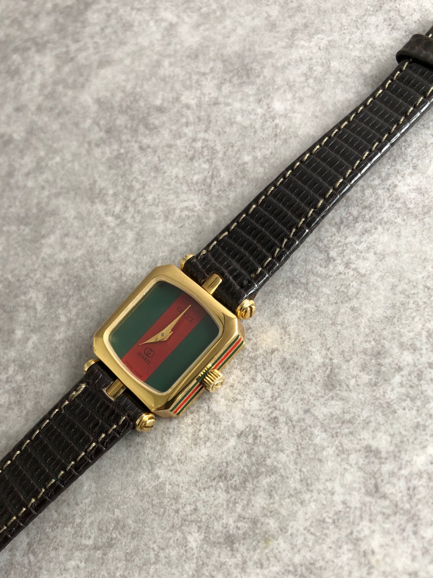 GUCCI Sherry Line Watch Gold×Black Vintage tgjeem