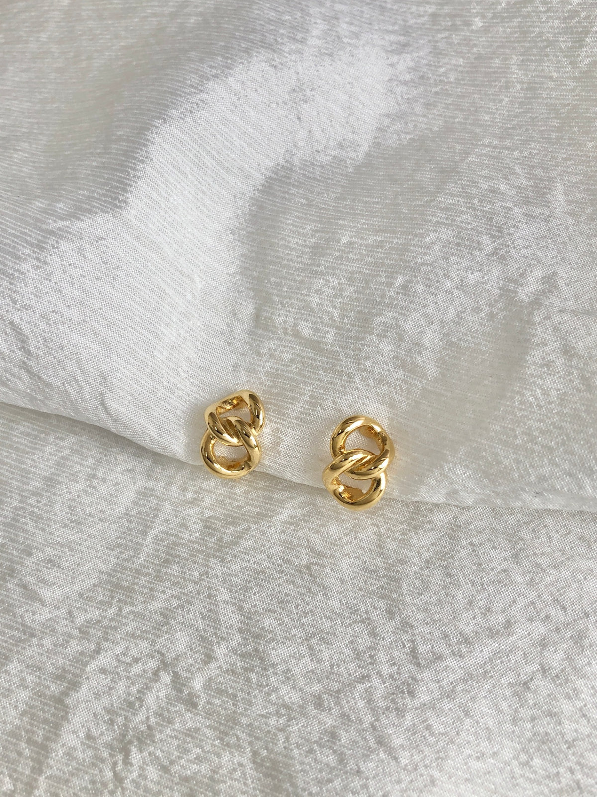 Christian Dior Earrings Gold Vintage nis644