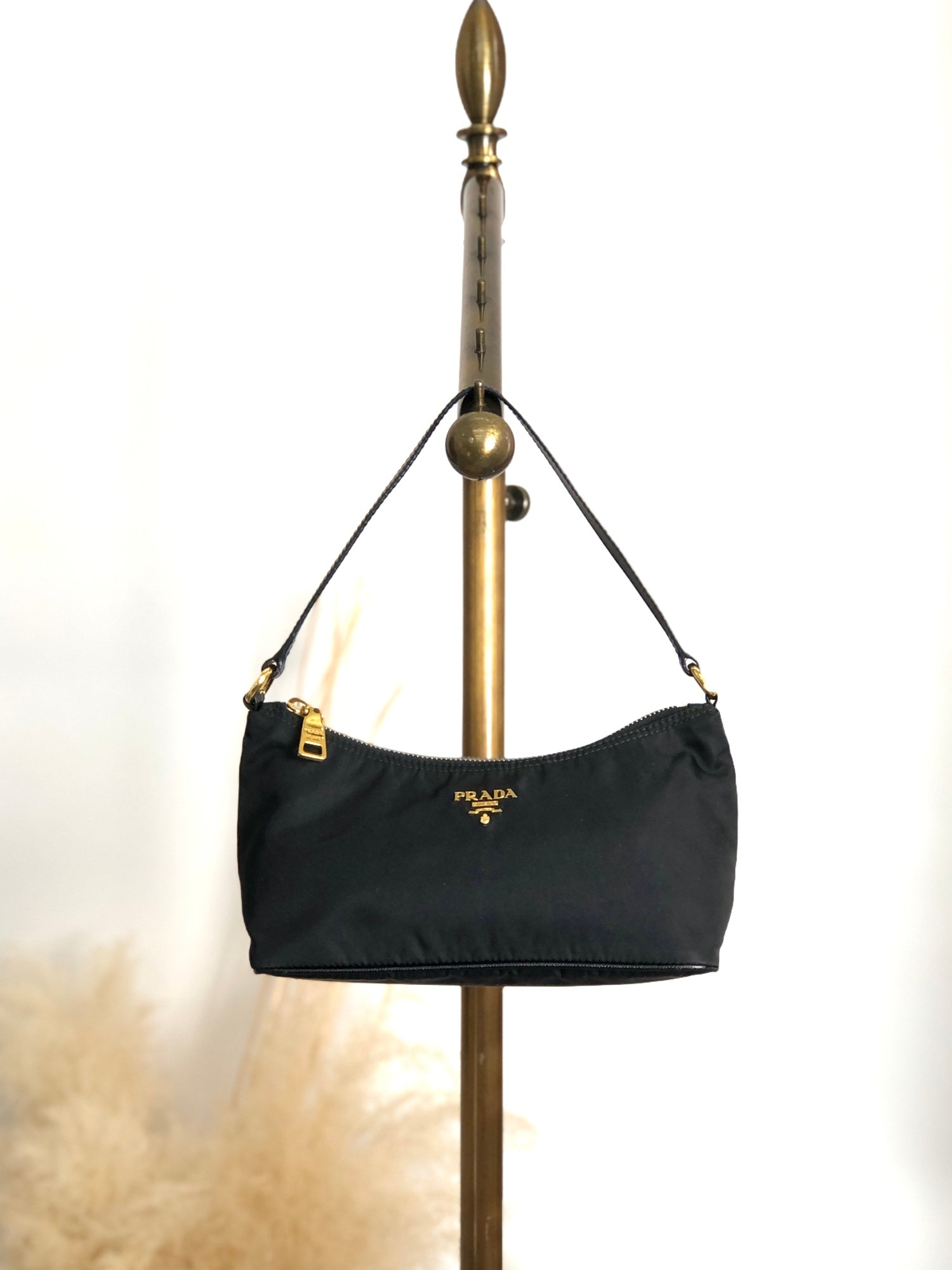 Vintage PRADA | VintageShop solo