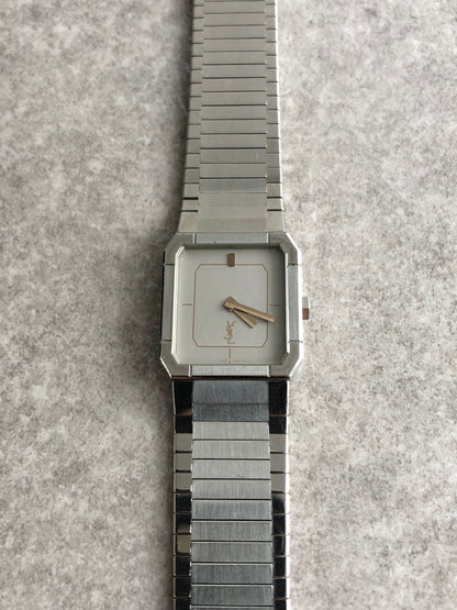 Yves Saint Laurent YSL Logo Watch Silver 4-108019TA Vintage pg8xvz