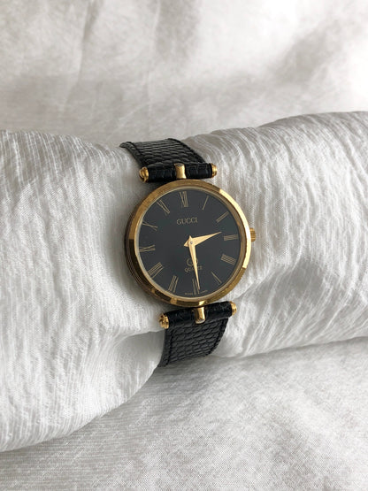 GUCCI Watch Black×Gold Vintage x7vvmr