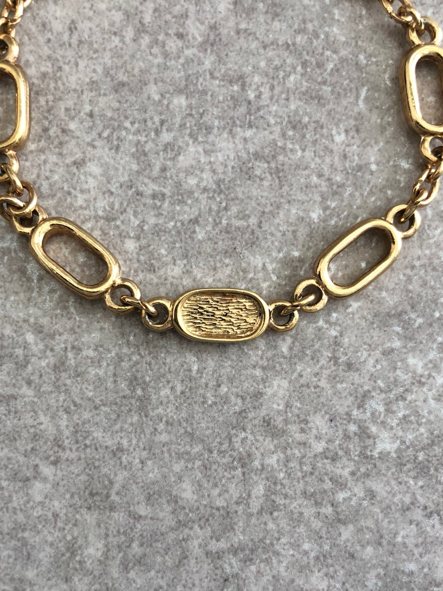 Christian Dior CD Logo Bracelet Gold Vintage y4mdib
