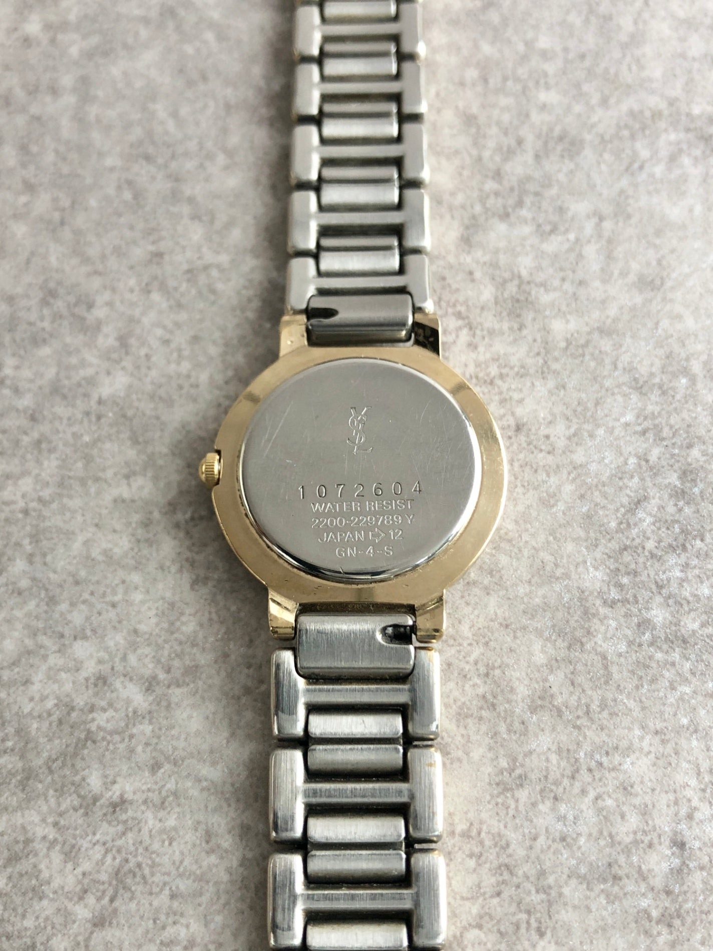 Yves Saint Laurent YSL Logo Watch Gold×Silver Vintage uavgj3