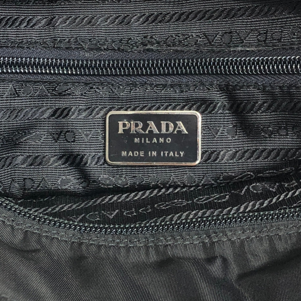 PRADA Triangle Logo Chain Shoulder bag Black Vintage 75c4rm