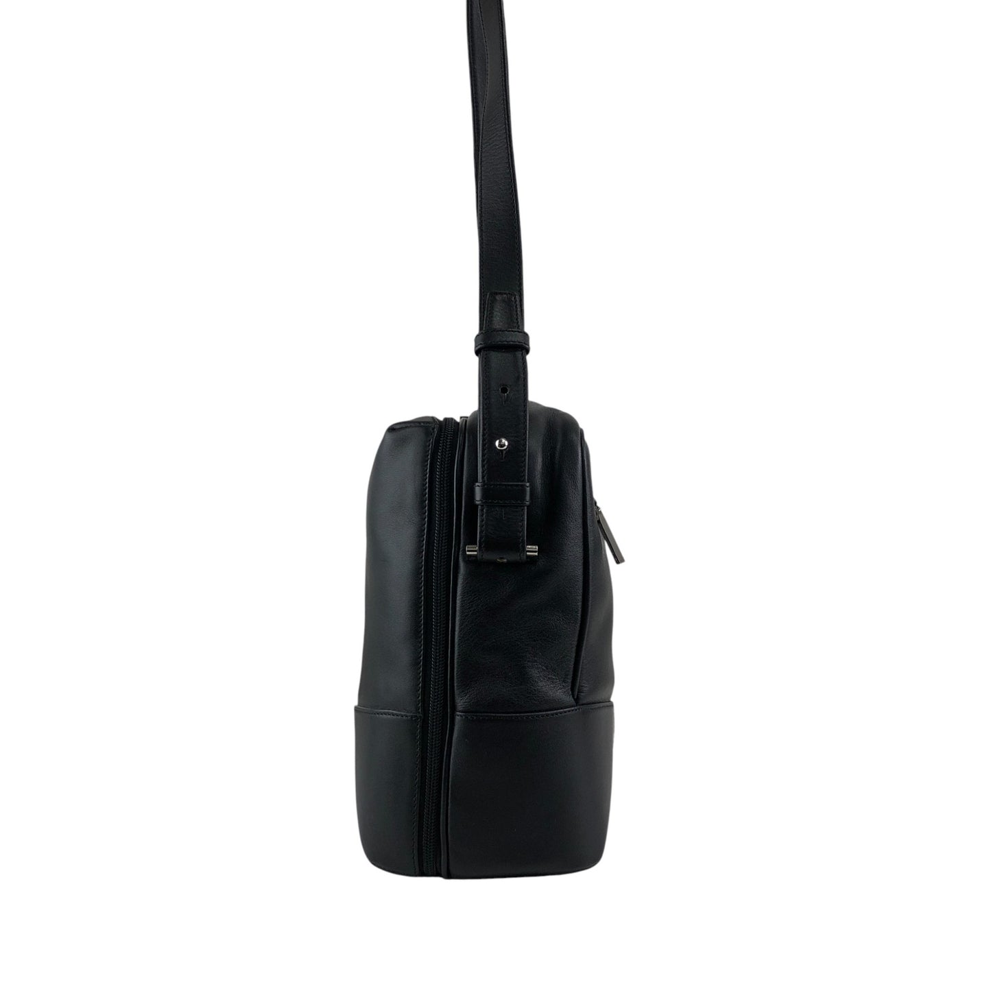 LOEWE Anagram Shoulder bag Black Vintage irfme7