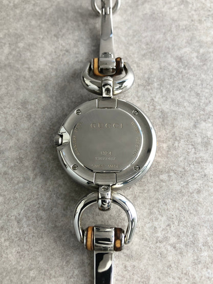 GUCCI Bamboo Logo Quartz Watch Silver132.4  Vintage 6bk2ey