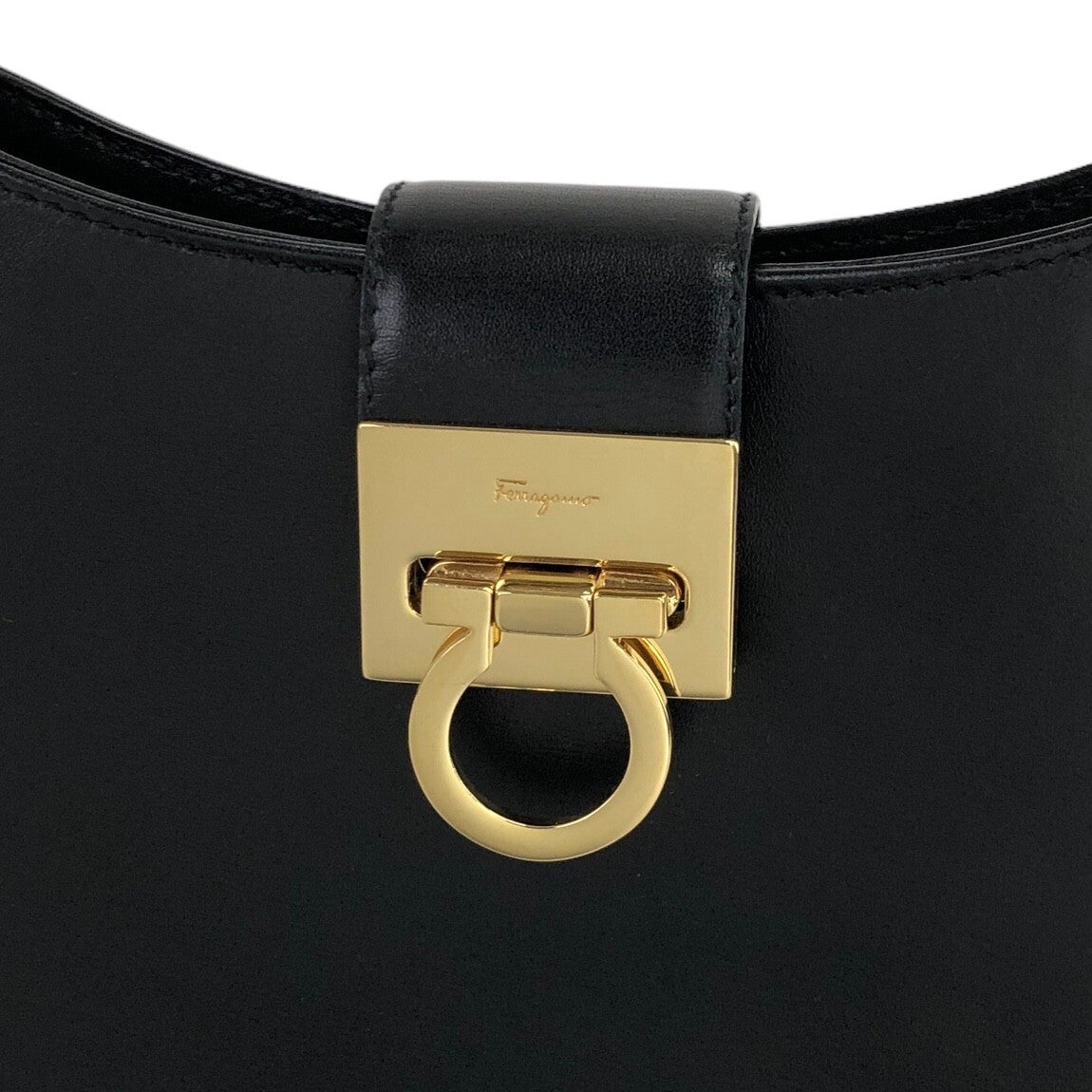 Ferragamo bag 2019 hotsell