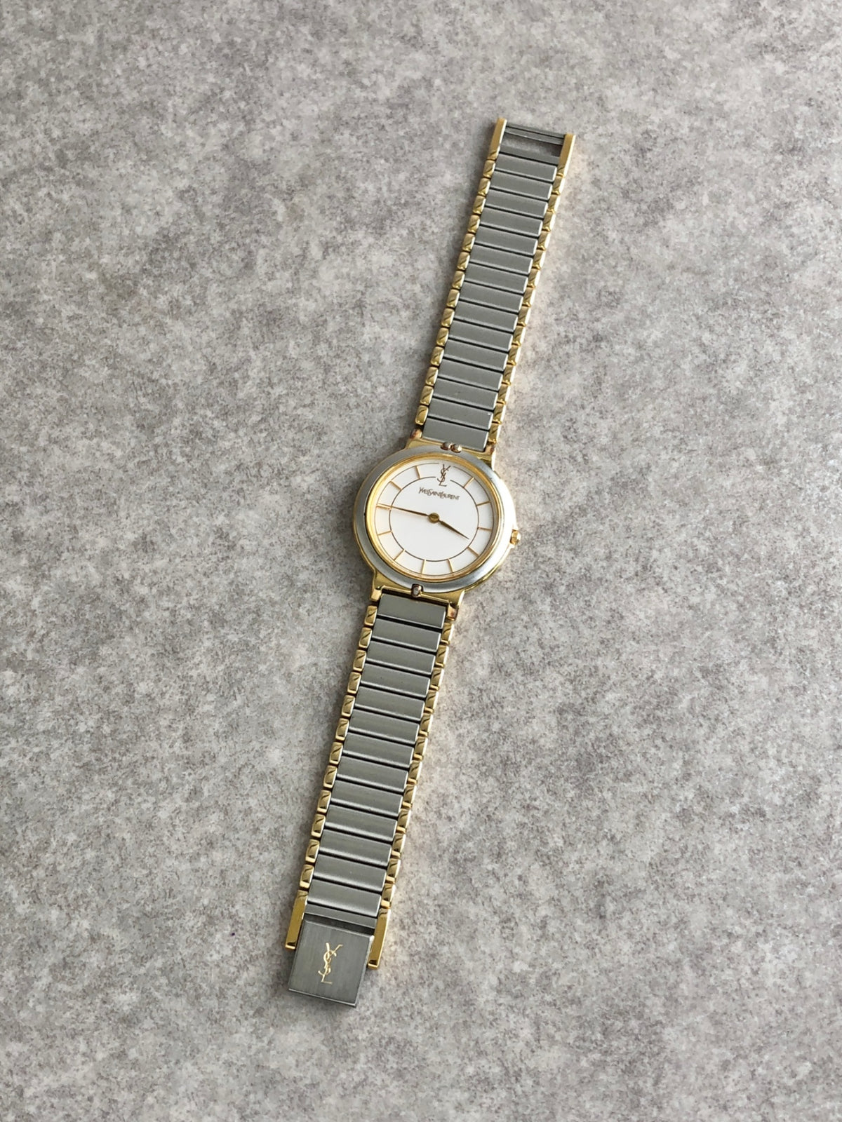 Yves Saint Laurent YSL Logo Quartz Watch Silver×Gold 2823-268440 Yo Vintage zdikrb