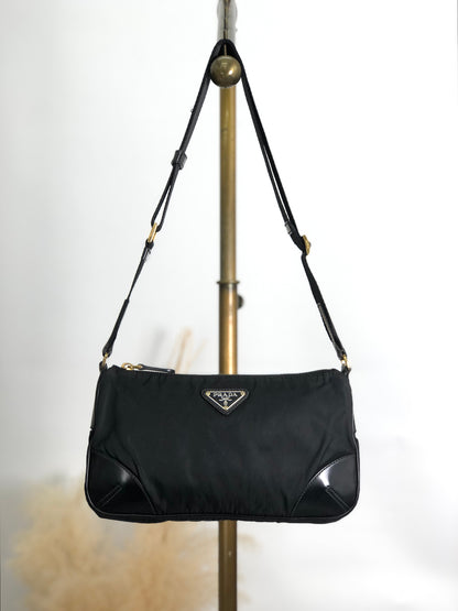 PRADA 三角形標誌單肩包 黑色 復古 st38ni